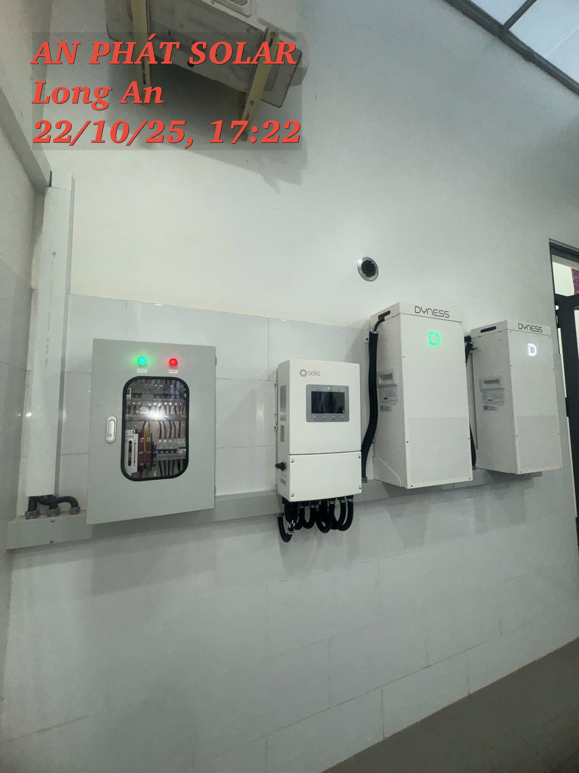 hệ thống điện mặt trời hòa lưới có lưu trữ