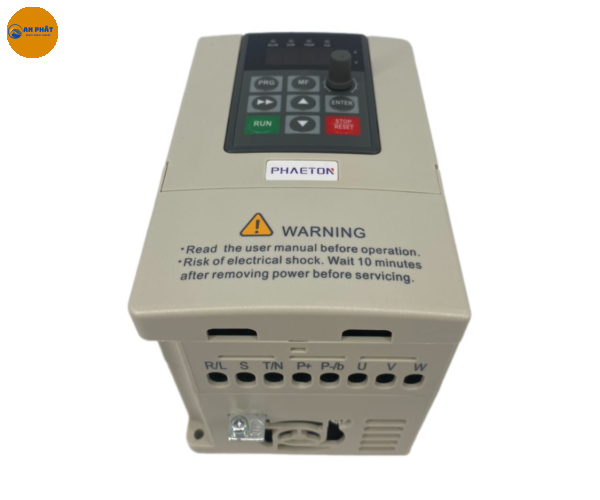 Biến tần bơm năng lượng mặt trời 2.2kW 220V 1 pha Phaeton