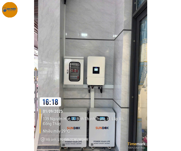 Pin Lưu Trữ Năng Lượng SUNBOX 51.2Vdc-300Ah (15.36kWh)